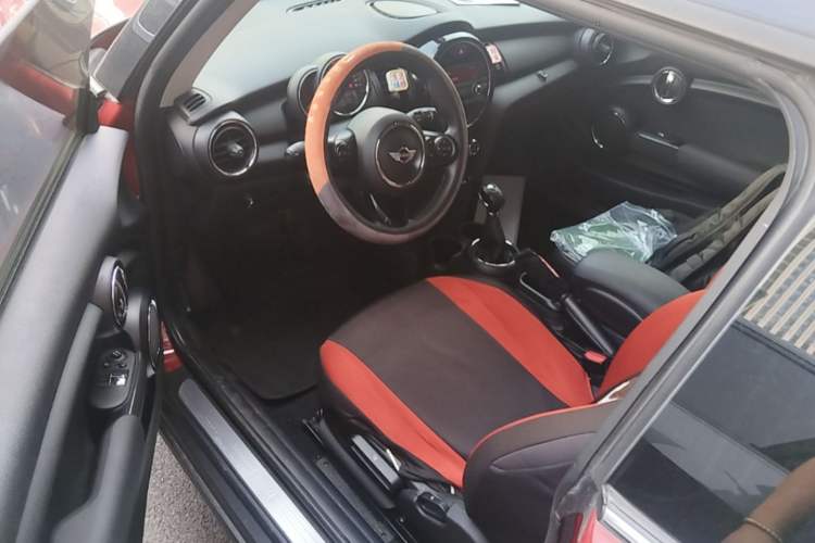 Used MINI 2016 1.2T ONE Pioneer Edition Driver Seat