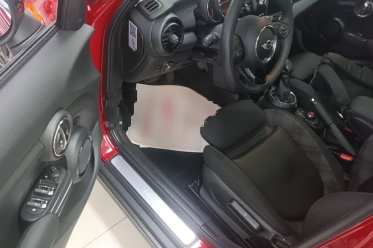 Used MINI 2016 1.5T COOPER Five-Door Edition Driver Seat