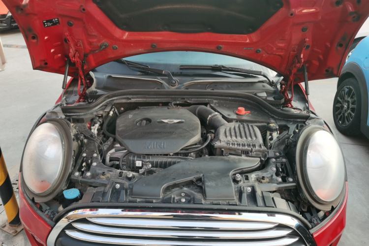 Used MINI 2016 1.2T ONE Pioneer Edition Five-Door Version Engine Bay