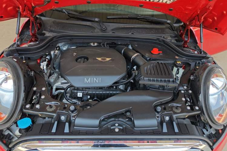 Used MINI 2016 1.2T ONE Engine Bay