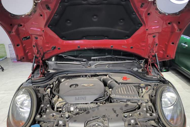 Used MINI 2016 1.2T ONE Pioneer Edition Five-Door Version Engine Bay