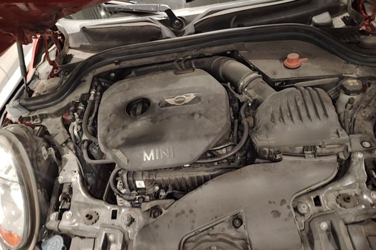 Used MINI 2016 1.5T COOPER Engine Bay