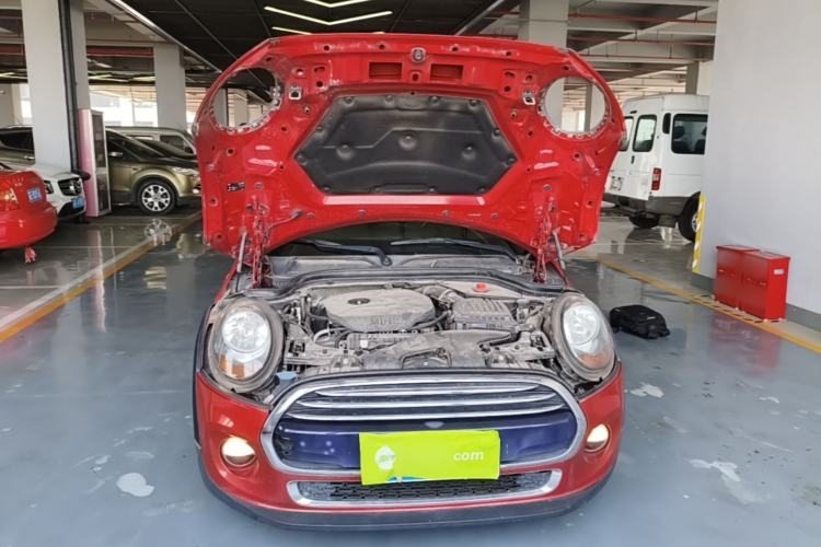 Used MINI 2016 1.5T COOPER Five-Door Edition Engine Bay