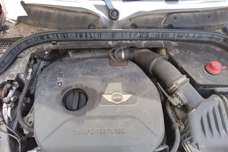 Used MINI 2016 1.5T COOPER Five-Door Edition Engine Bay
