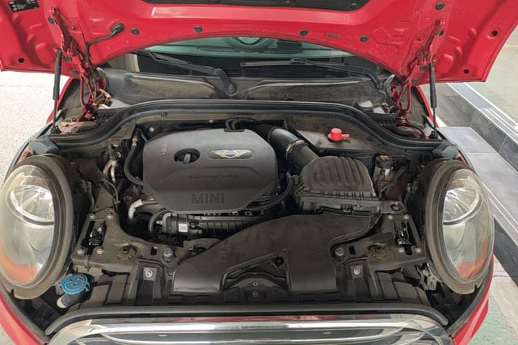 Used MINI 2016 1.2T ONE Pioneer Edition Engine Bay