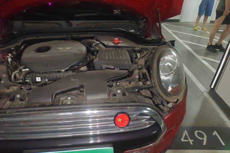 Used MINI 2016 1.5T COOPER Five-Door Edition Engine Bay Left