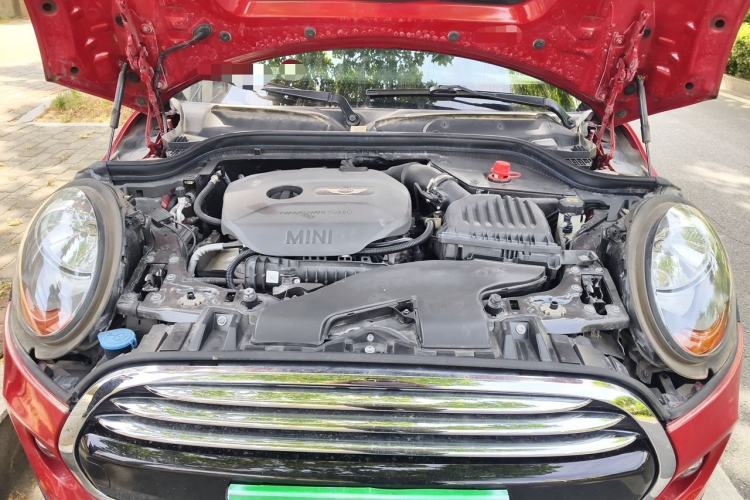 Used MINI 2016 1.5T COOPER Five-Door Edition Engine Bay
