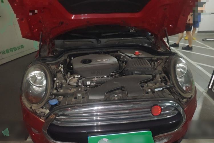 Used MINI 2016 1.5T COOPER Five-Door Edition Engine Bay