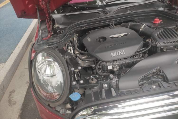Used MINI 2016 1.2T ONE Five-Door Edition Engine Bay Right