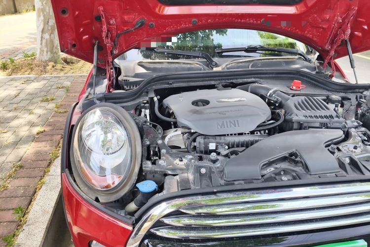 Used MINI 2016 1.5T COOPER Five-Door Edition Engine Bay Right