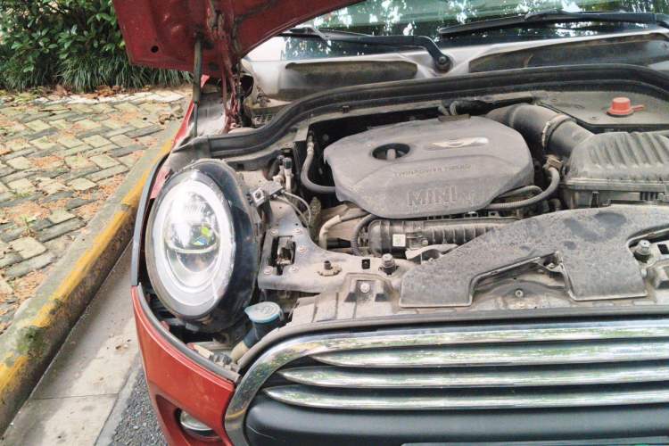 Used MINI 2016 1.2T ONE Pioneer Edition Five-Door Version Engine Bay Right