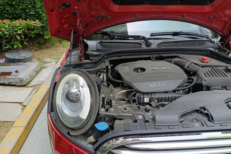 Used MINI 2016 1.5T COOPER Avant-Garde Engine Bay Right