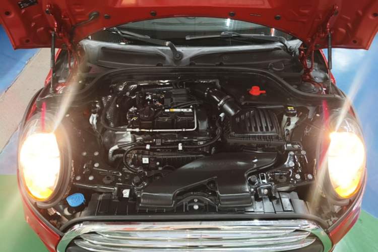 Used MINI 2016 1.2T ONE Pioneer Edition Engine Bay