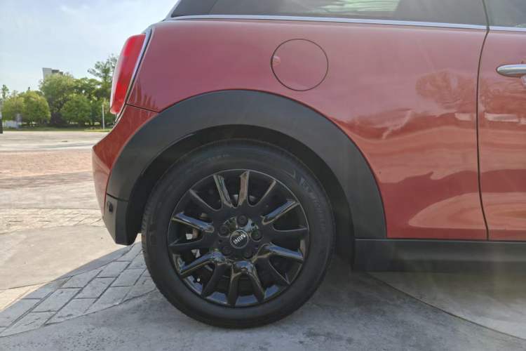 Used MINI 2016 1.2T ONE Pioneer Edition Exterior 10