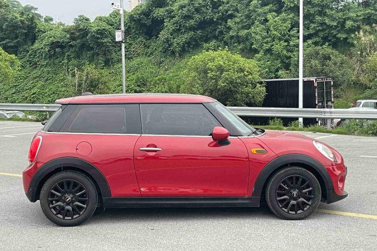 Used MINI 2016 1.2T ONE Pioneer Edition Exterior 2