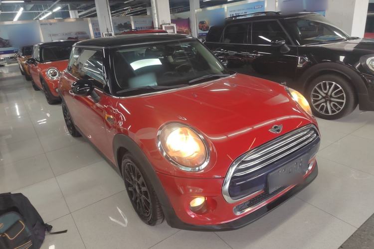 Used MINI 2016 1.5T COOPER Exterior 2