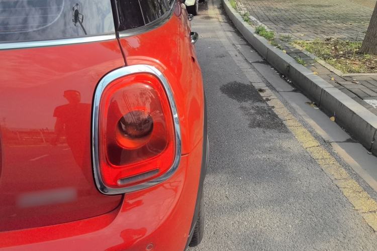 Used MINI 2016 1.5T COOPER Five-Door Edition Exterior 3