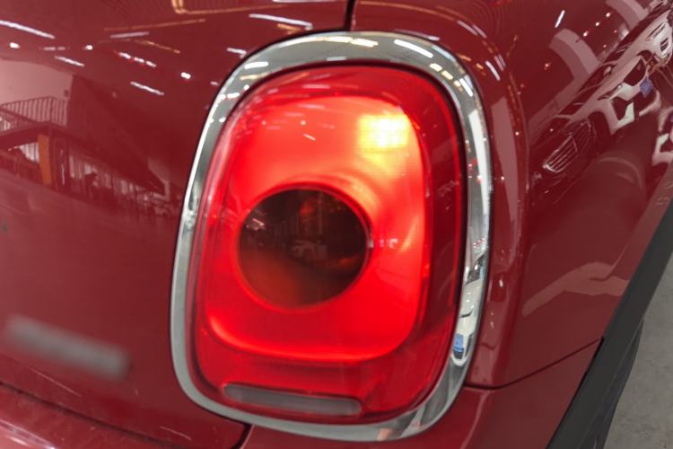 Used MINI 2016 1.5T COOPER Five-Door Edition Exterior 3