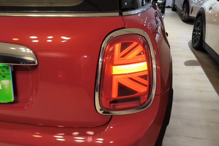 Used MINI 2016 1.2T ONE Pioneer Edition Exterior 3