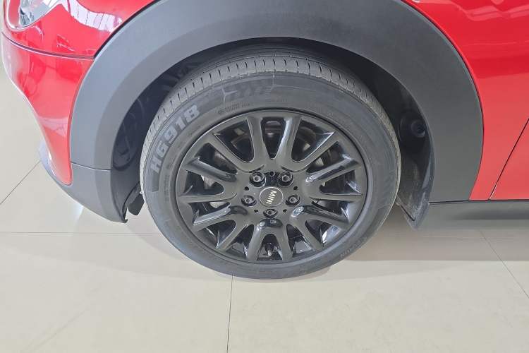 Used MINI 2016 1.2T ONE Pioneer Edition Exterior 4