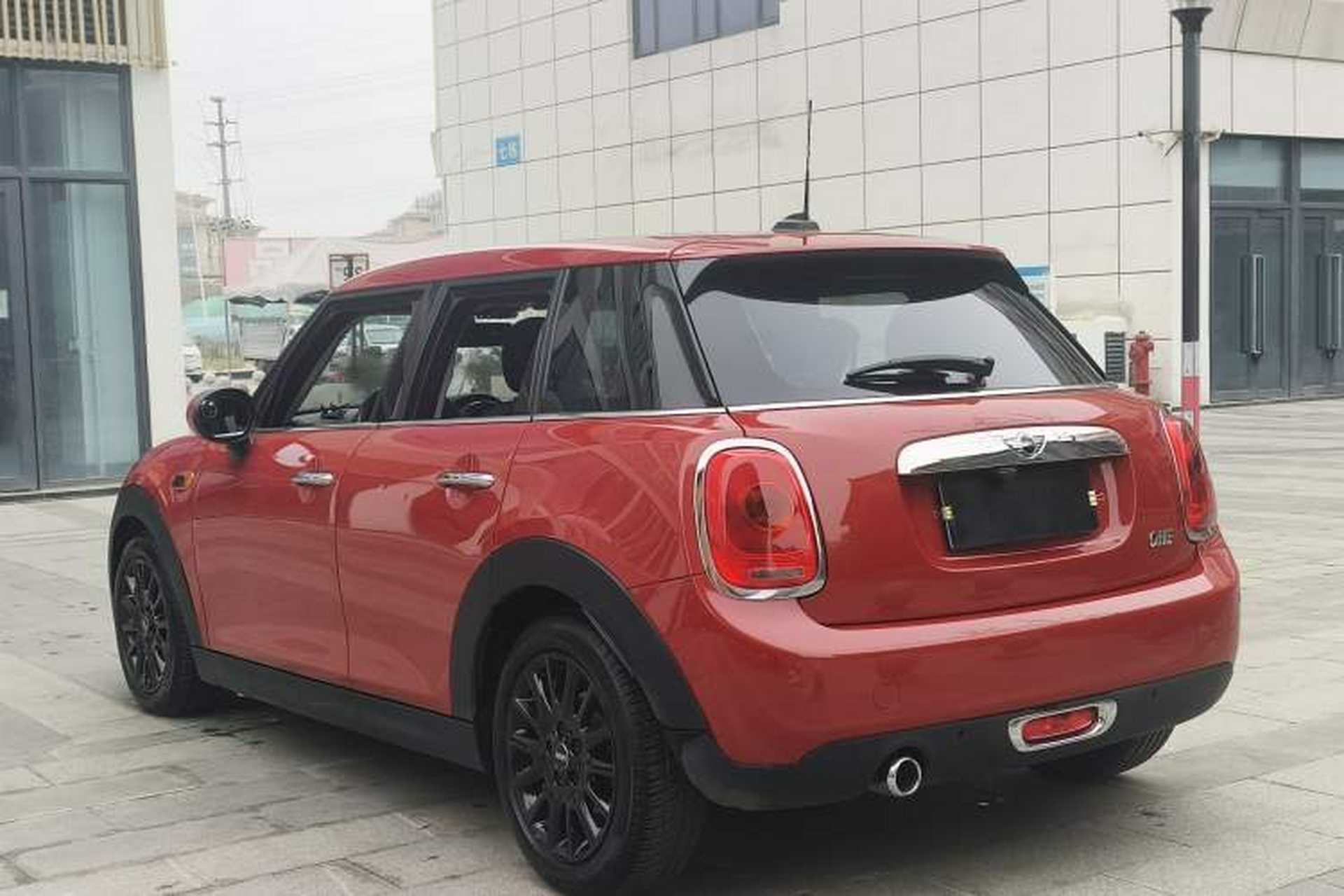 Used MINI 2016 1.2T ONE Pioneer Edition Five-Door Version Exterior 6