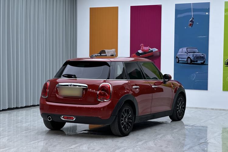 Used MINI 2016 1.2T ONE Pioneer Edition Five-Door Version Exterior 6