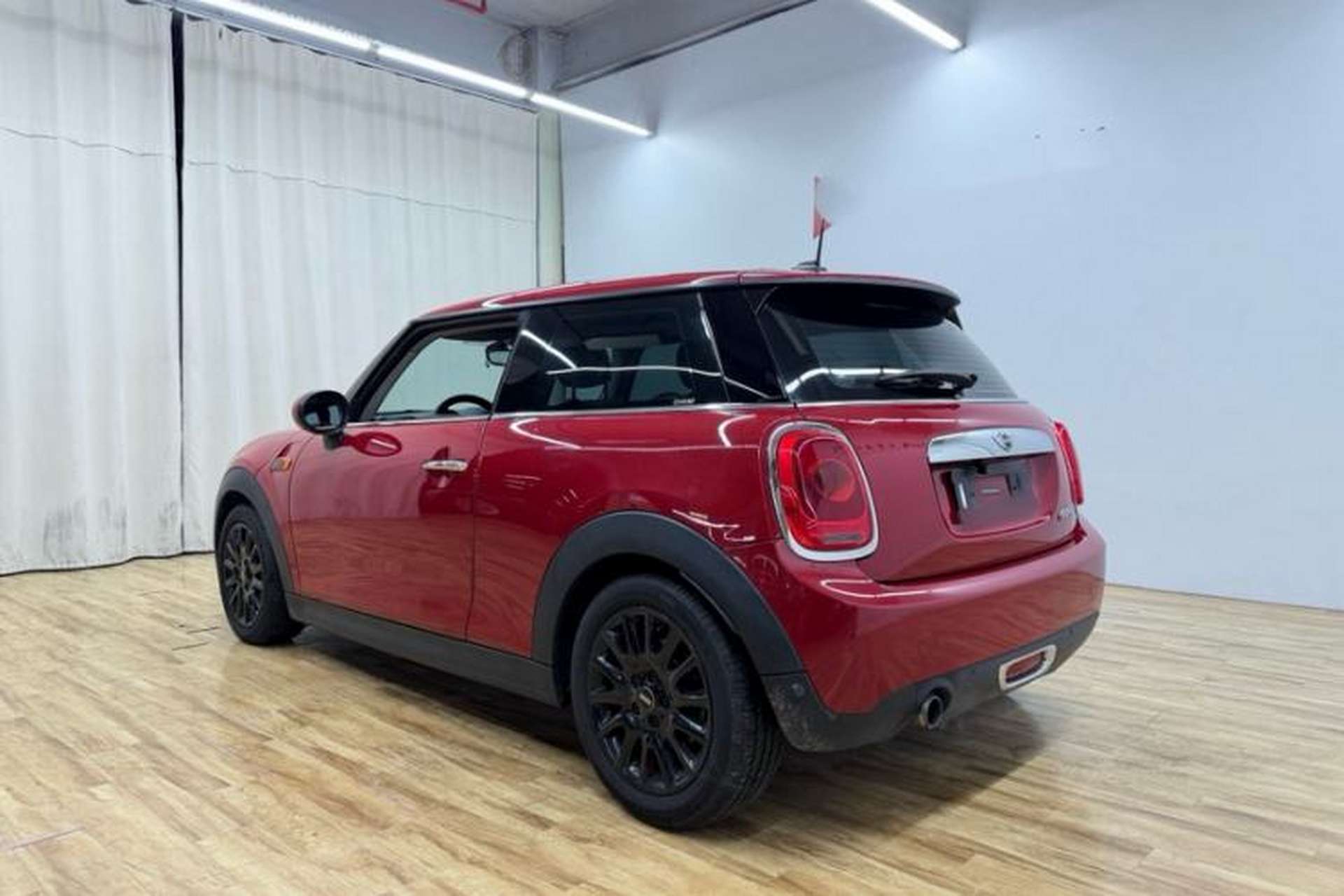 Used MINI 2016 1.2T ONE Pioneer Edition Exterior 7