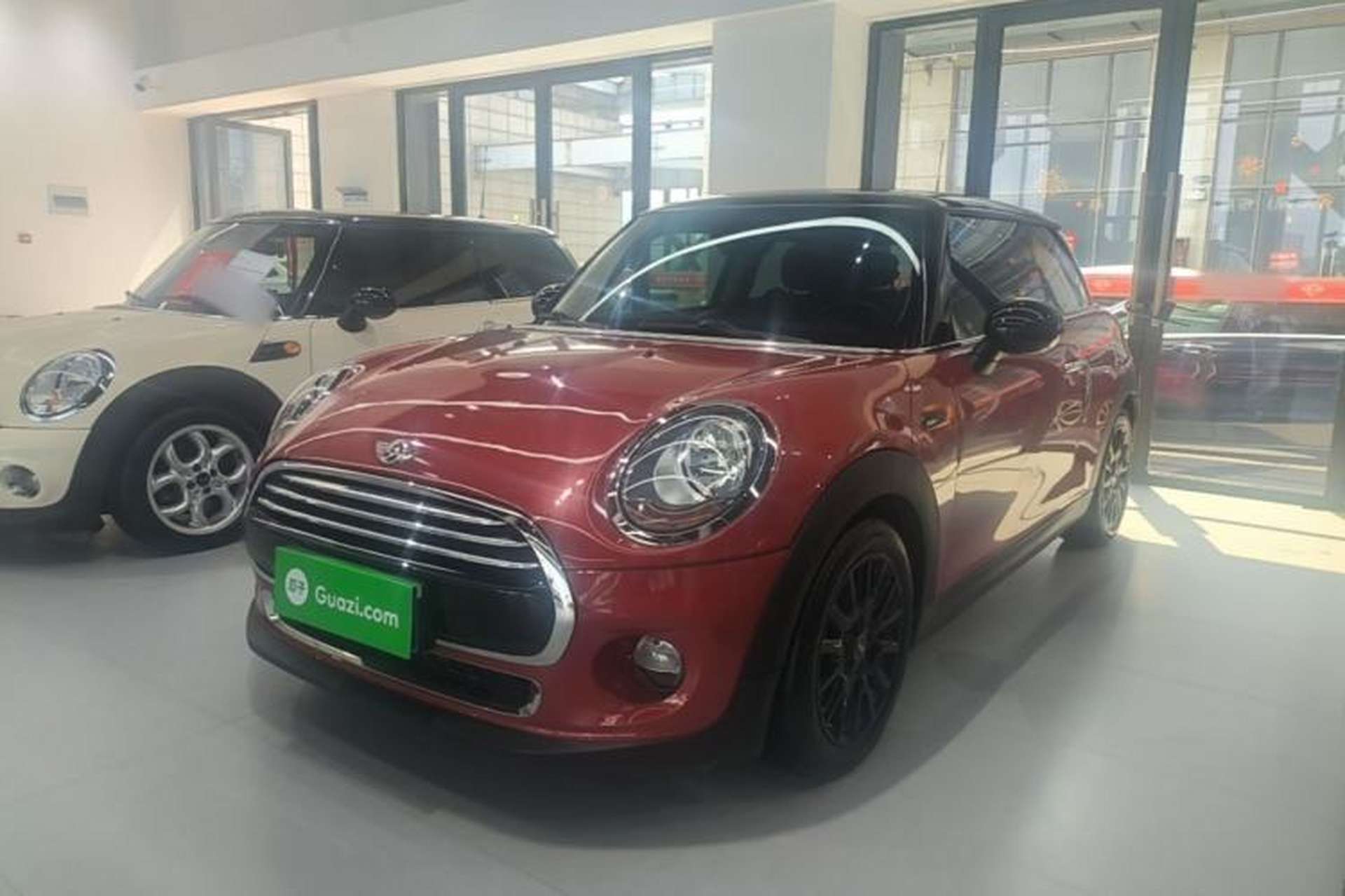 Used MINI 2016 1.5T COOPER Front Left 45 Deg