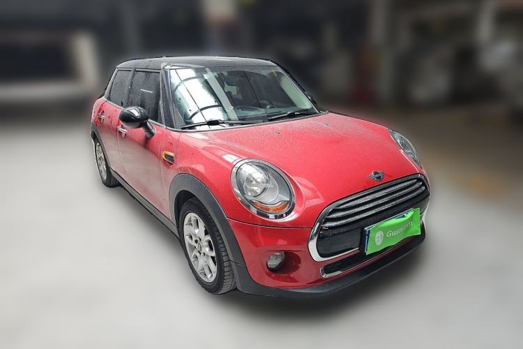 Used MINI 2016 1.5T COOPER Five-Door Edition Front Right 45 Deg