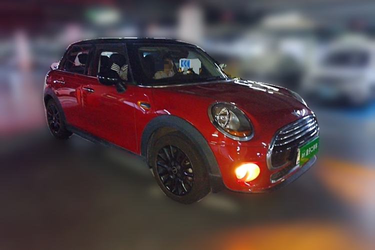 Used MINI 2016 1.5T COOPER Five-Door Edition Front Right 45 Deg