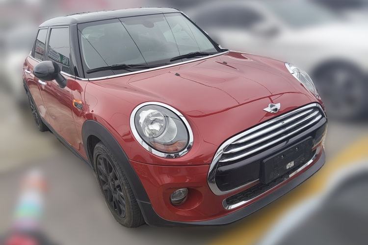 Used MINI 2016 1.5T COOPER Five-Door Edition Front Right 45 Deg