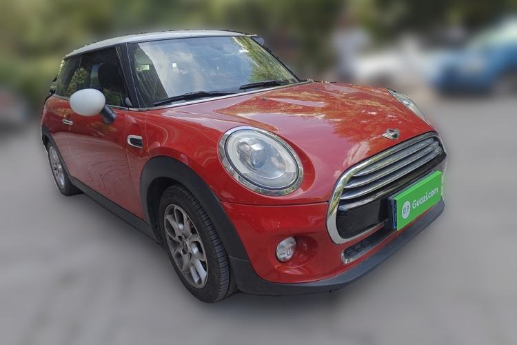 Used MINI 2016 1.5T COOPER Front Right 45 Deg
