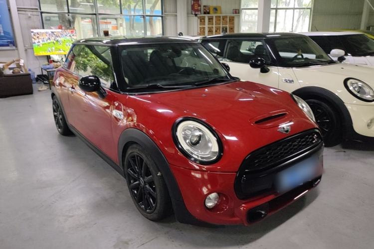 Used MINI 2016 2.0T COOPER S Pioneer Edition Front Right 45 Deg