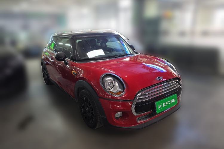 Used MINI 2016 1.5T COOPER Front Right 45 Deg