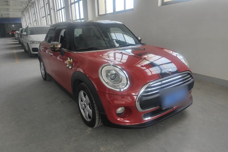 Used MINI 2016 1.2T ONE Five-Door Edition Front Right 45 Deg