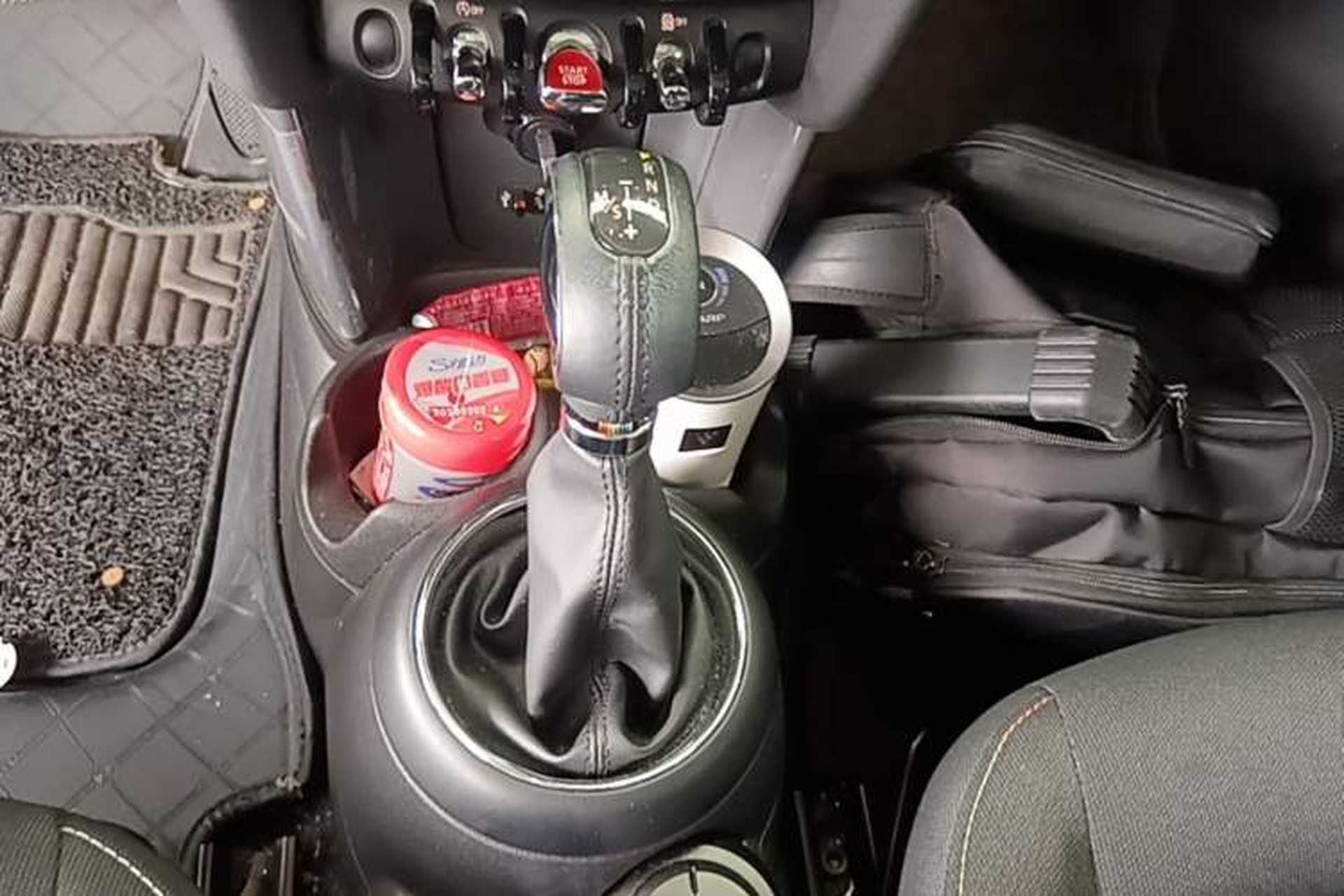 Used MINI 2016 1.2T ONE Pioneer Edition Gear Lever