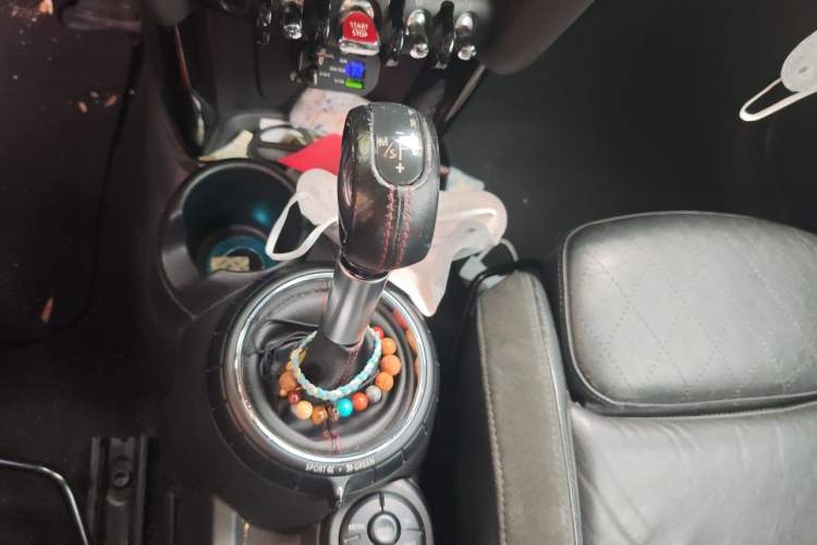 Used MINI 2016 2.0T COOPER S Pioneer Edition Gear Lever