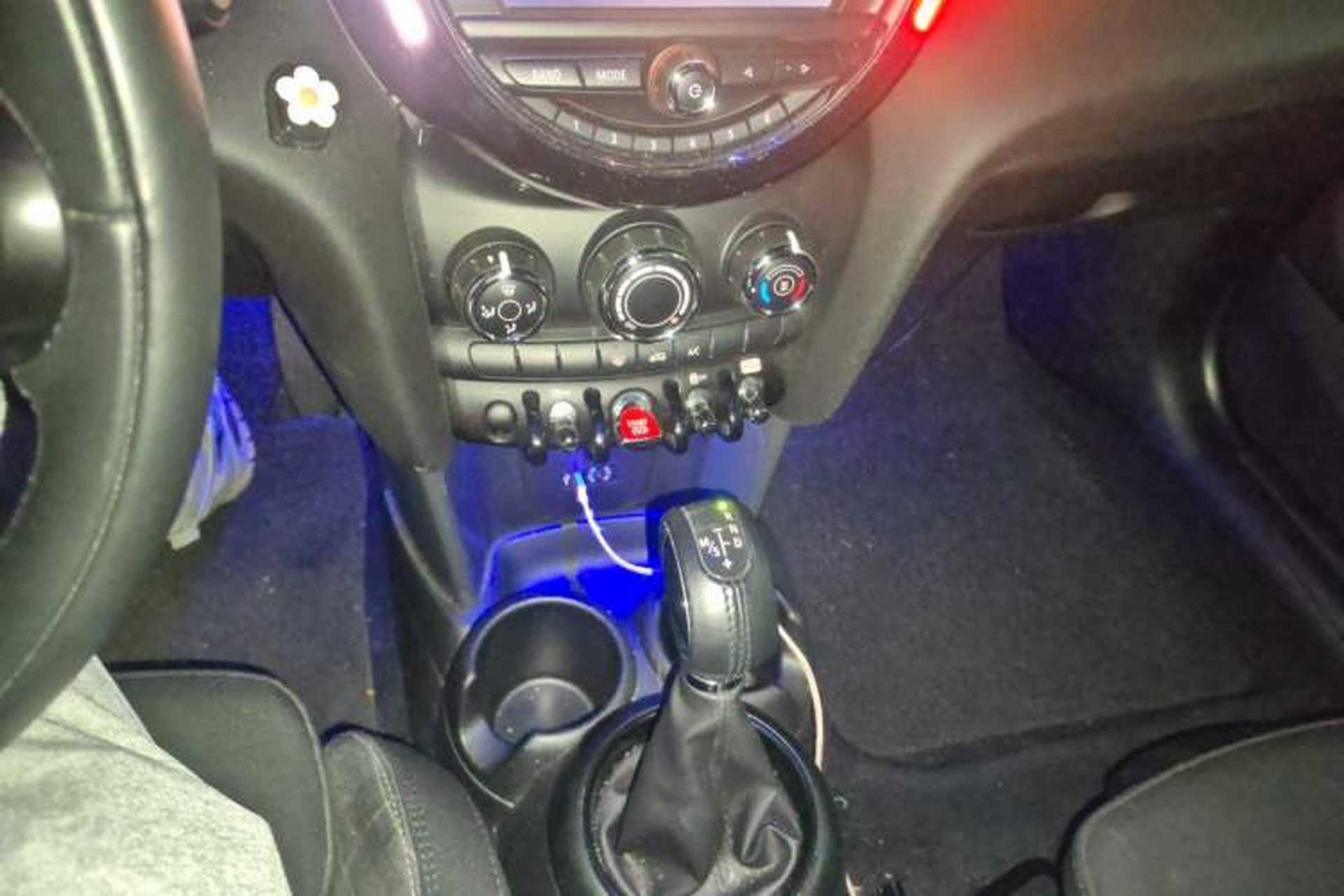 Used MINI 2016 1.5T COOPER Gear Lever