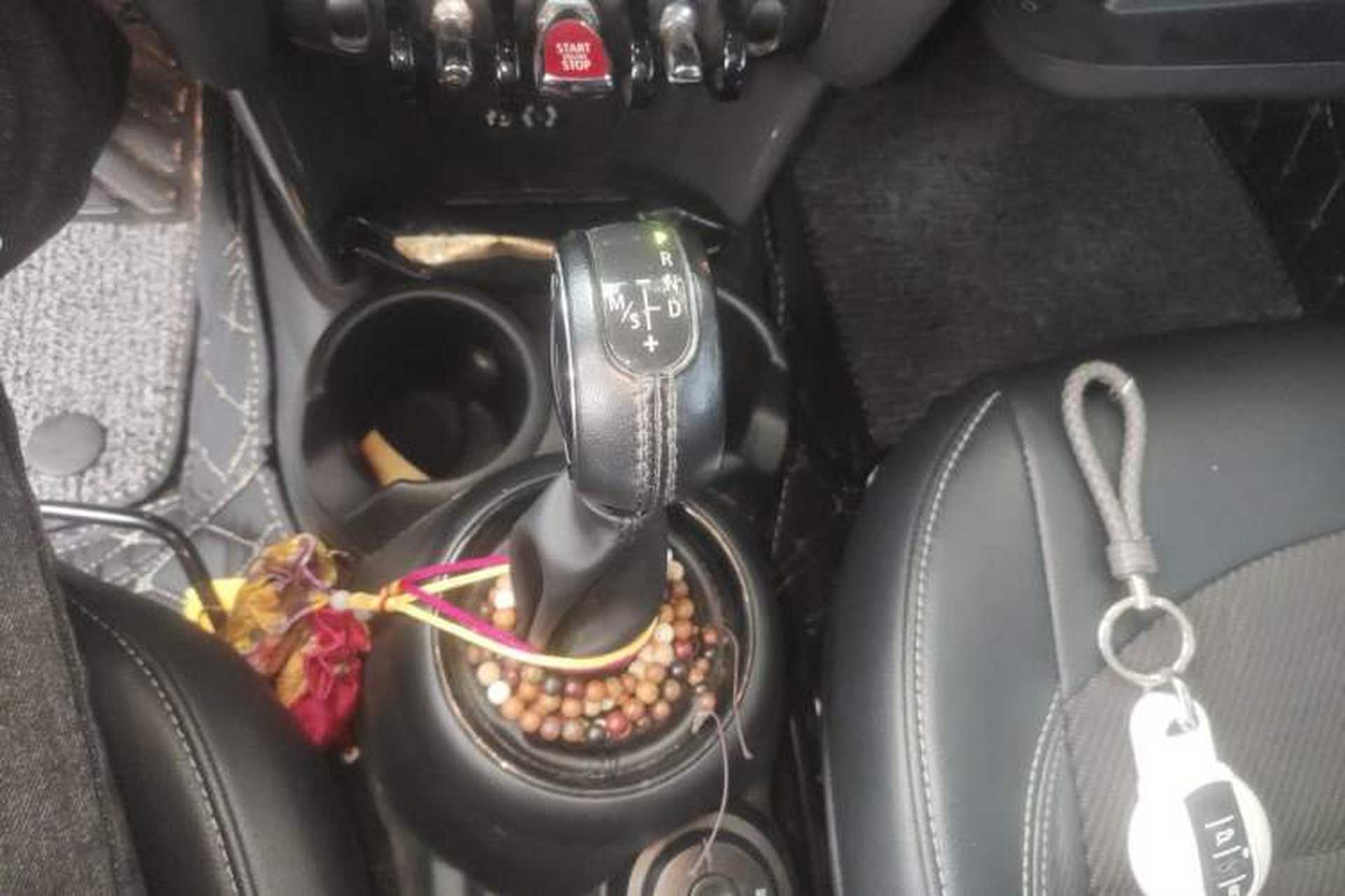 Used MINI 2016 1.2T ONE Five-Door Edition Gear Lever