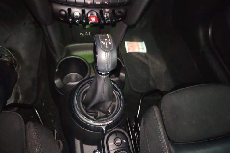 Used MINI 2016 1.5T COOPER Gear Lever