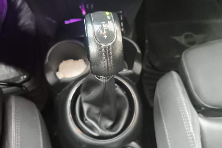 Used MINI 2016 1.5T COOPER Gear Lever