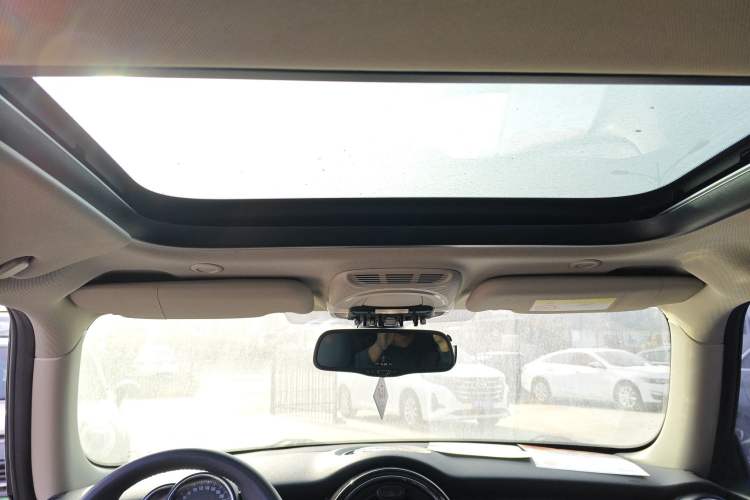 Used MINI 2016 1.2T ONE Pioneer Edition Headliner