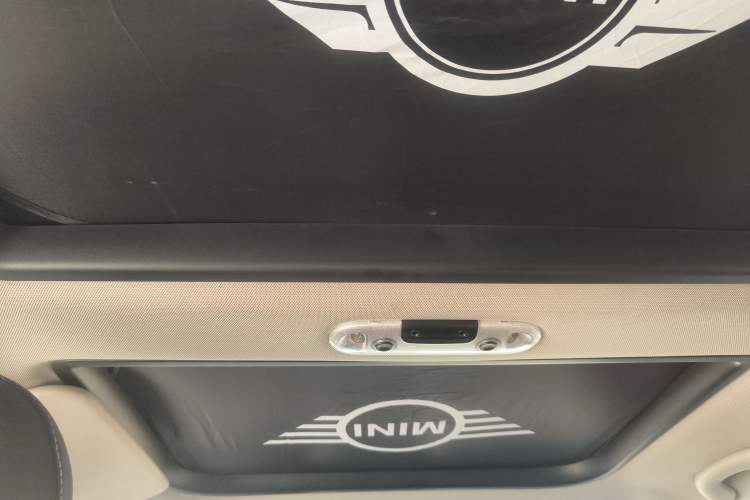 Used MINI 2016 1.2T ONE Pioneer Edition Five-Door Version Headliner