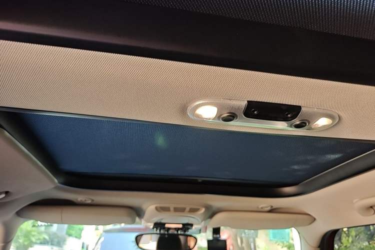 Used MINI 2016 1.5T COOPER Five-Door Edition Headliner
