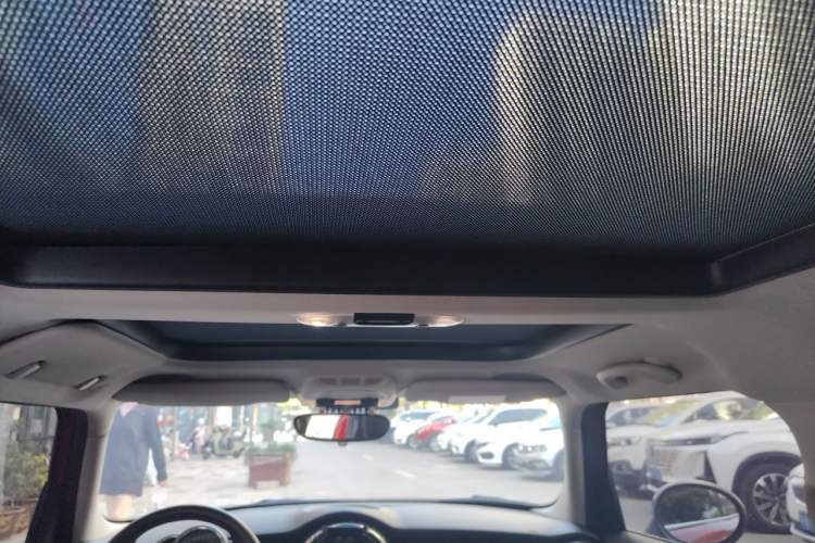 Used MINI 2016 1.5T COOPER Five-Door Edition Headliner