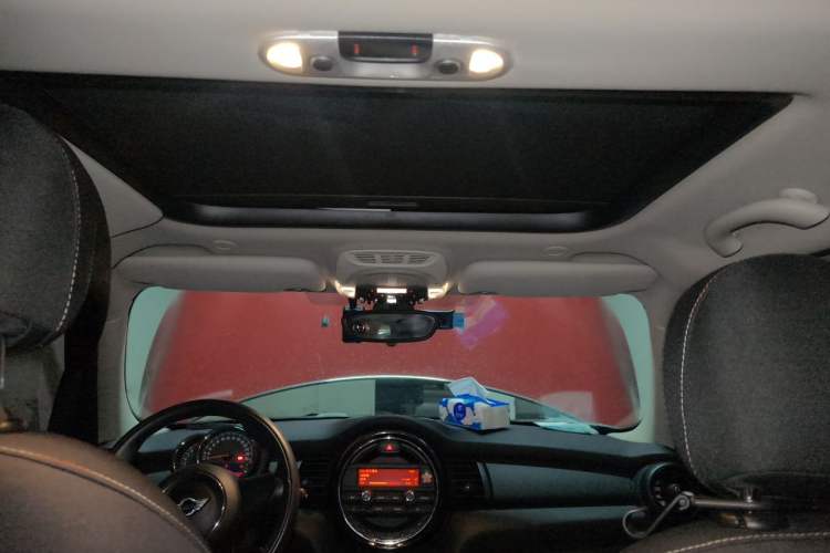 Used MINI 2016 1.2T ONE Five-Door Edition Headliner