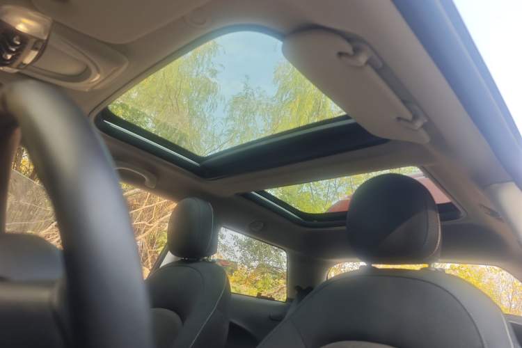Used MINI 2016 1.2T ONE Pioneer Edition Headliner
