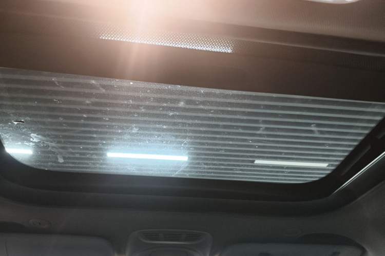 Used MINI 2016 1.5T COOPER Five-Door Edition Headliner