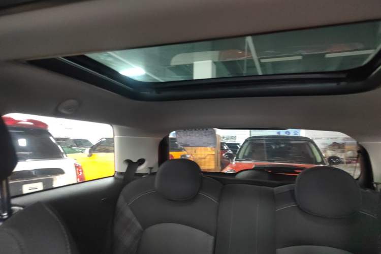 Used MINI 2016 1.5T COOPER Headliner