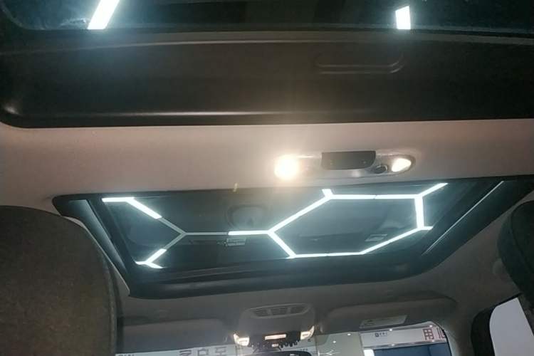 Used MINI 2016 1.5T COOPER Five-Door Edition Headliner
